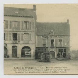 Bain-de-Bretagne (I.-et-V.). Place du Champ de Foire et hôtel de la Croix verte