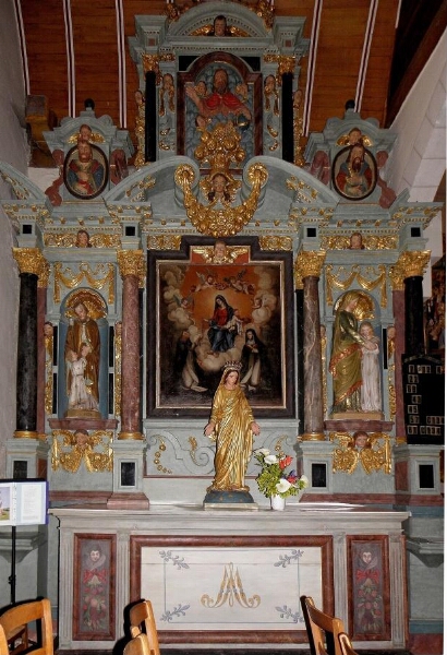 Retable dédié au Rosaire de l'église Saint-Mélaine