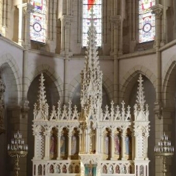 Retable de l'autel principal de l'église Saint-Aubin