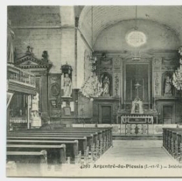 Argentré-du-Plessis(I.-et-V.). Intérieur de l'église.