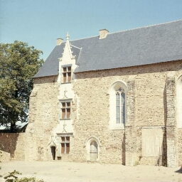 Châteaubriant. - Château : forteresse, château.