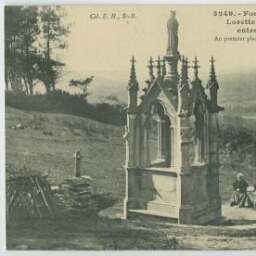 Fontaine Miraculeuse de N.-D. de Lorette sur le Montagne de ce nom entre Uzel, Mûr et Le Quillio