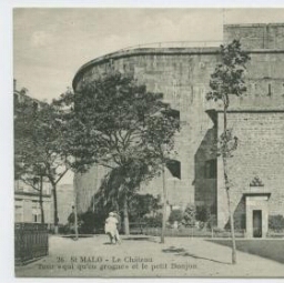 SAINT-MALO - Le château.Tour