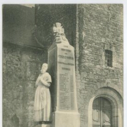 SAINT-GILLES (I.-et-V.) - Monument élevé à la mémoire des soldats morts pour la France