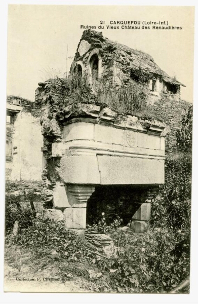 CARQUEFOU (Loire-Inf.) Ruines du Vieux Château des Renaudières
