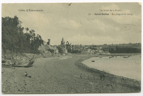 Saint-Suliac - La plage et le bourg.
