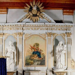 Retable dédié à la Vierge de l'église Saint-Martin