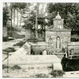 GOUESNOU La Fontaine de Saint-Gouesnou