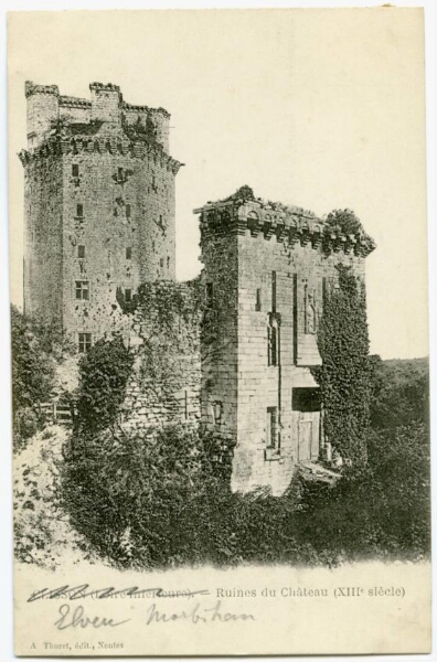 ELVEN (Morbihan). - Ruines du Château (XIIIḞ siècle)