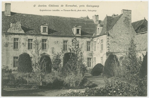 Ancien Château de Kernabat, près Guingamp