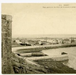 BREST - Vue générale du Port de Commerce prise du Château