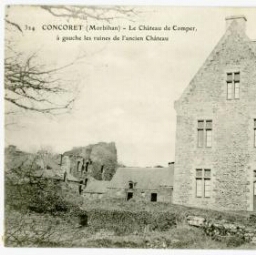 CONCORET (Morbihan) - Le Château de Comper, à gauche les ruines de l'ancien Château.