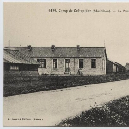 Camp de Coëtquidan (Morbihan) - Le Bureau de Poste.