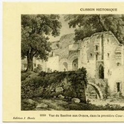 CLISSON HISTORIQUE Vue du Bastion aux Ormes, dans la première Cour du Château de Clisson