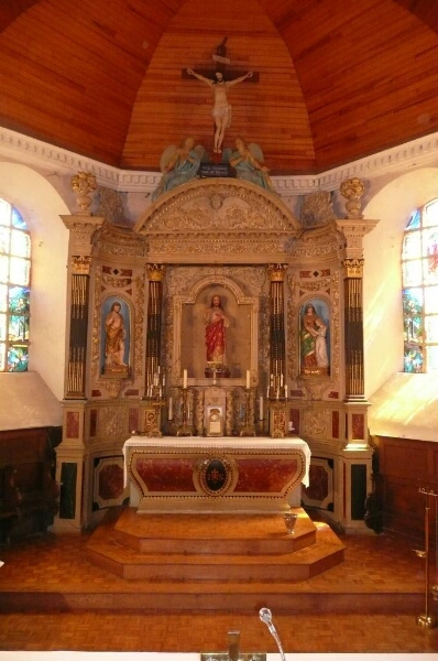 Retable de l'autel principal de l'église Saint-Jean-Baptiste