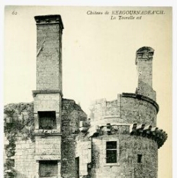 Château de KERGOURNADEA'CH. La Tourelle est