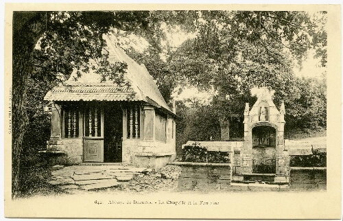 Abbaye de Daoulas. - La Chapelle et la Fontaine