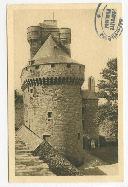Côte d'Emeraude. bis.- Saint-Malo - le château, le gros donjon