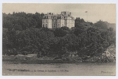 AUDIERNE.- Le Château de Loquéran.