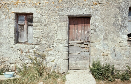 Guérande. - Folhaie : maison, porte, fenêtre.