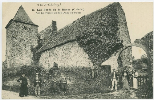 Les Bords de la Rance (C.-du-N.). Antique Manoir de Bois-Anne-en-Plouër