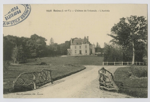 Bains-sur-Oust (I.-et-V.). Château de Trécouët. L'arrivée.