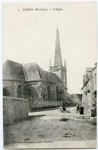 GUERN (Morbihan) - L'Eglise