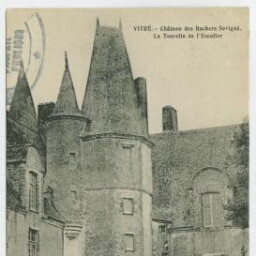 Vitré.- Château des Rochers-Sévigné - la tourelle de l'escalier.