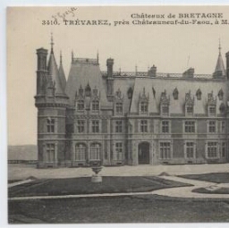 TREVAREZ, près Châteauneuf-du-Faou, à M. de Kerjégu (Façade Sud)