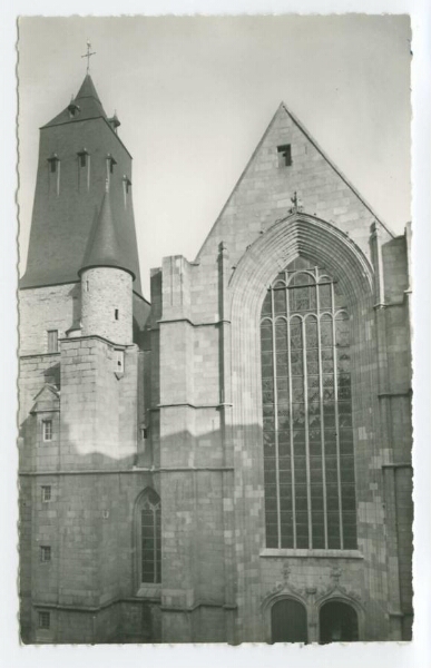 Eglise St-Germain de Rennes - XIIIḞ-XVIIḞs. LA FACADE PRINCIPALE AVEC LE CLOCHER (XVIḞs.)