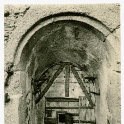 CLISSON (L.-I.) - Le Château - Porte de la Prison des hommes