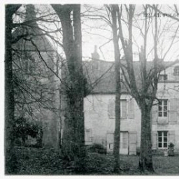 LE FOLGOET - Château de Kernao.