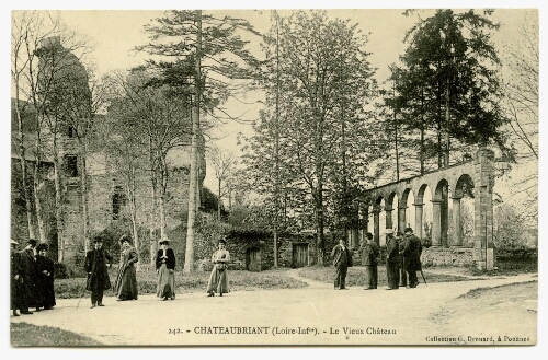 CHATEAUBRIANT (Loire-Infre). - Le Vieux Château