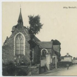Breteil (I.-et-V.) - La grande Rue et l'église