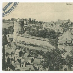Château de FOUGERES. - Vue générale.