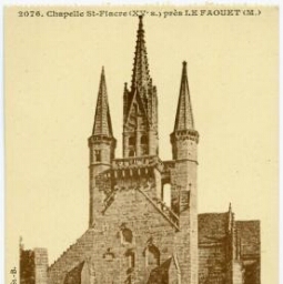 Chapelle St-Fiacre (XVḞs) près LE FAOUET (M.) A l'intérieur, superbe jubé style ogival, de