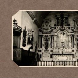 Ensemble du maître-autel : autel, tabernacle, retable, 2 gradins d'autel, 3 degrés d'autel
