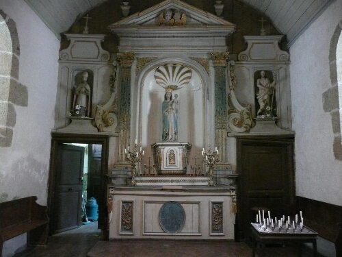 Retable de l'autel principal de l'église Saint-Martin