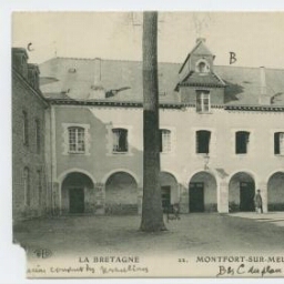 Montfort-sur-Meu (I.-et-V.). - La Mairie