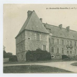 Andouillé-Neuville(I.-et-V.). Château de la Magnane, côté est.