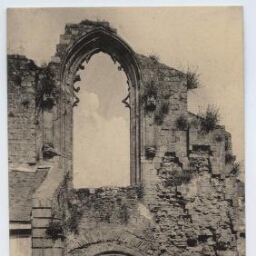 QUIMPERLE.- Ruines de l'Eglise St-Colomban
