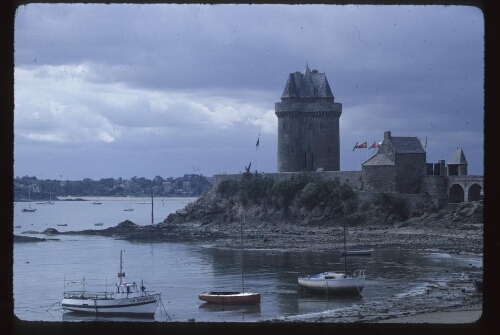 Saint-Malo. - Saint-Servan, Tour Solidor : château, donjon, tour.