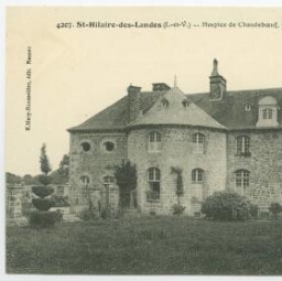 SAINT-HILAIRE-DES-LANDES (I.-et-V.). - Hospice de Chaudeboeuf, façade Sud.