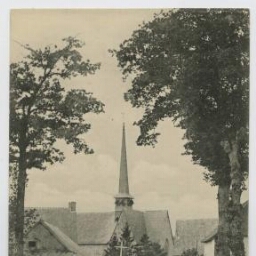 CHANCE (I.-et-V.) - L'Eglise et le Bourg.