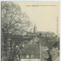 LANNION - Rue de la Trinité