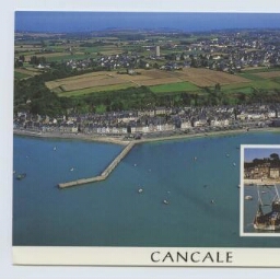 Cancale - Centre Ostréicole / Celebrated for its oyster