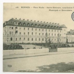 RENNES - Place Hoche