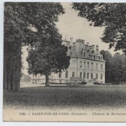 Saint-Pol-de-Léon.- Le château de Kernevez, côté est.