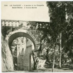LE FAOUET - L'Arche de la Chapelle Saint-David à Sainte-Barbe