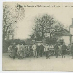 Environs de Rennes - St-Jacques-de-la-Lande. La Place de la Mairie